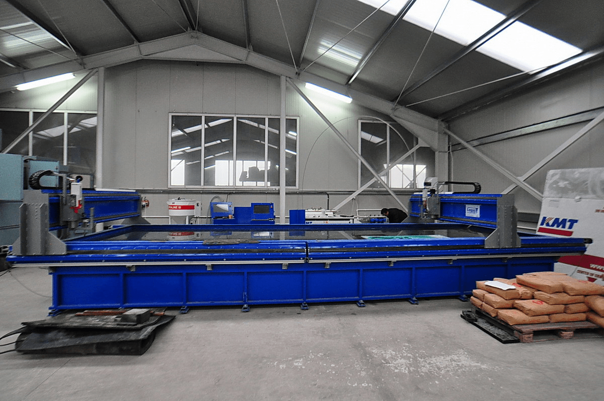 Avantajele procesului de debitare cu jet de apa 3 CNC debitare cu jet de apa seria