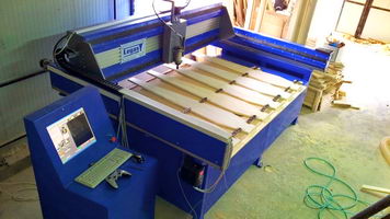 Referinte masini CNC 42 masina de gravat salaj