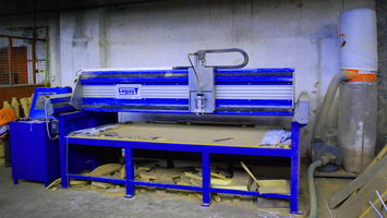 Referinte masini CNC 22 router cnc cluj