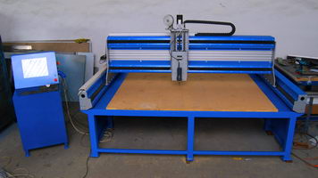 Referinte masini CNC 41 router cnc salaj